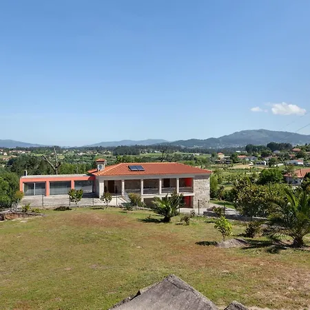 Casa Da Tomada - Minho's Guest بيت للعطل